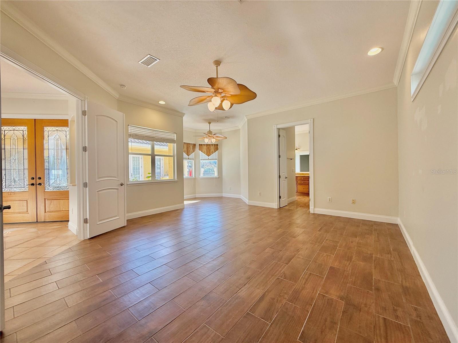 SHELTER COVE SUB - Residential