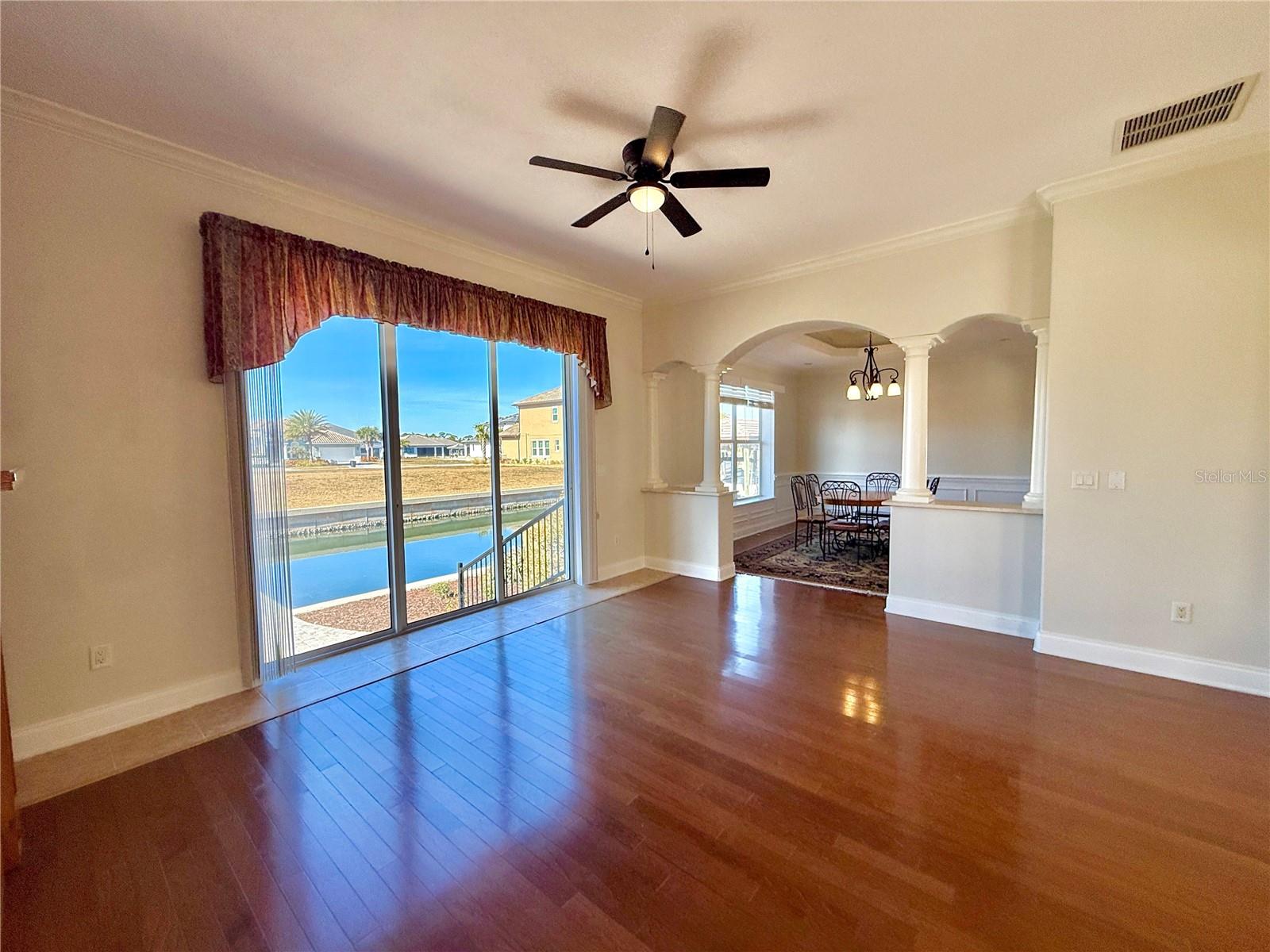 SHELTER COVE SUB - Residential