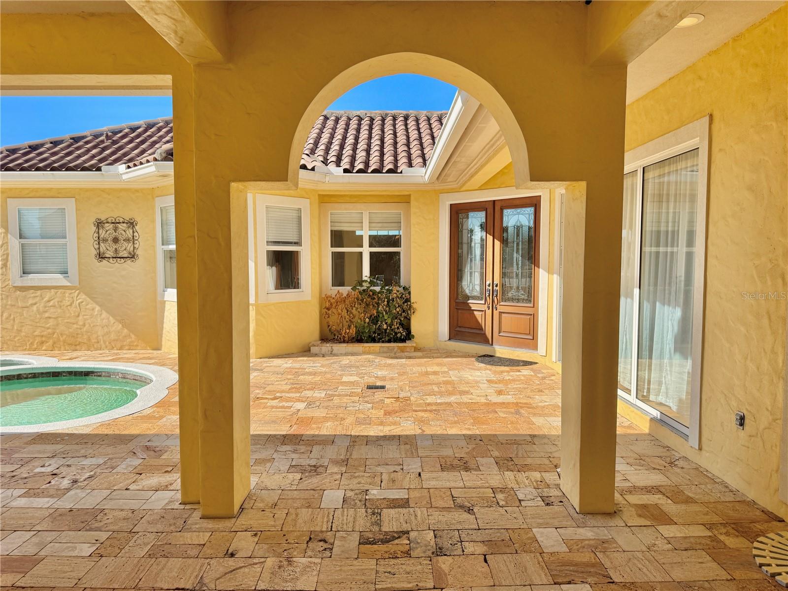 SHELTER COVE SUB - Residential