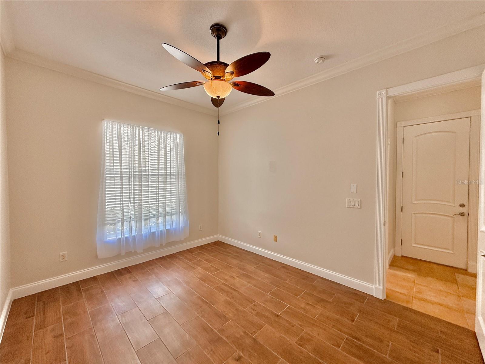 SHELTER COVE SUB - Residential