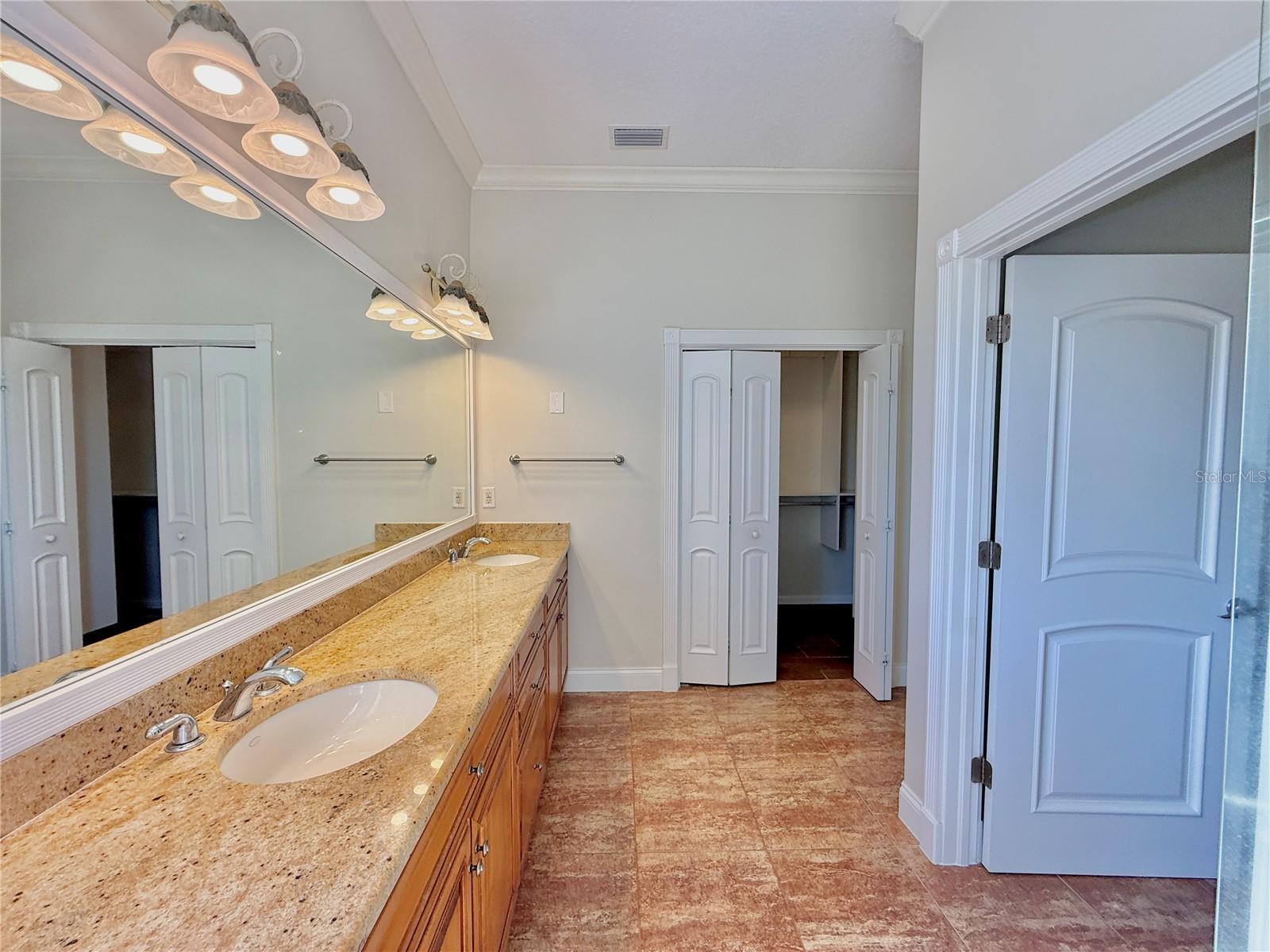 SHELTER COVE SUB - Residential