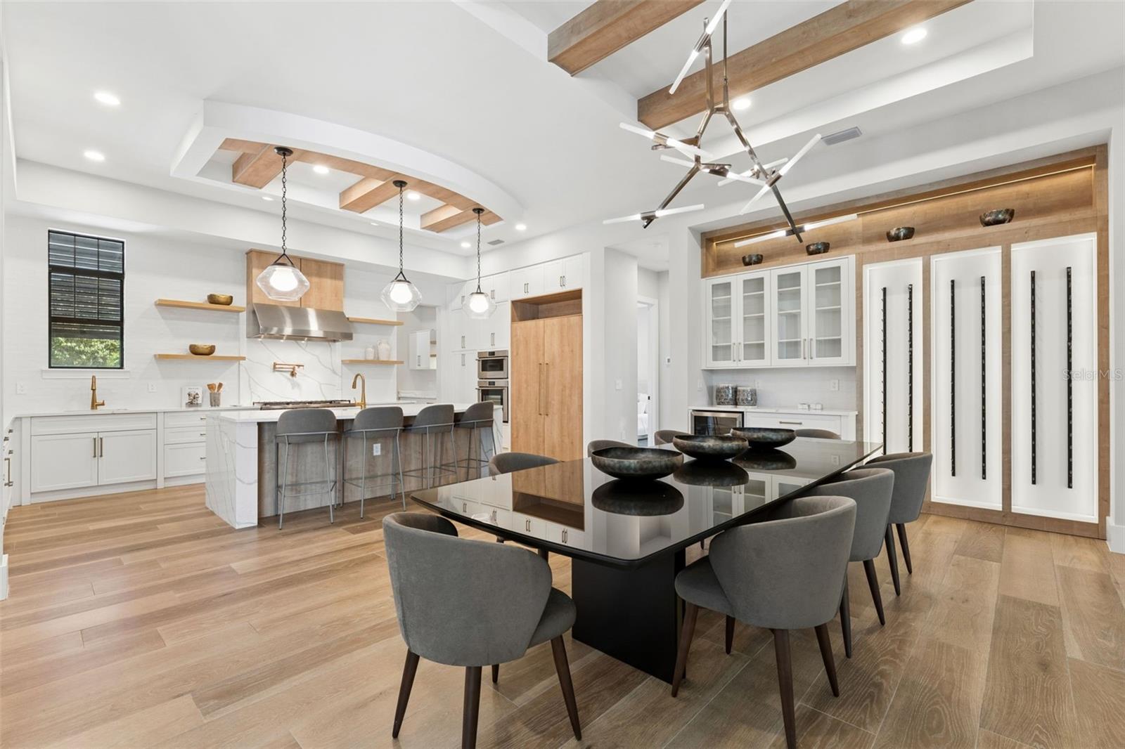 BELLA COLLINA ADD - Residential