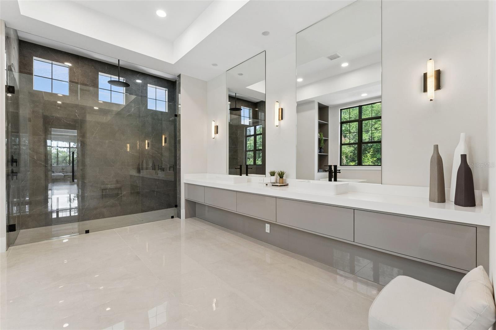 BELLA COLLINA ADD - Residential