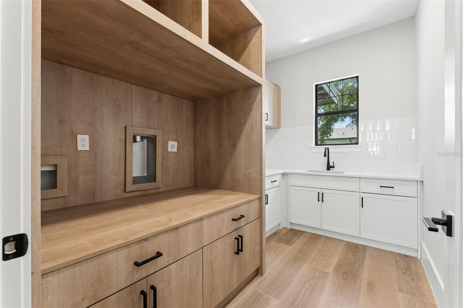 BELLA COLLINA ADD - Residential