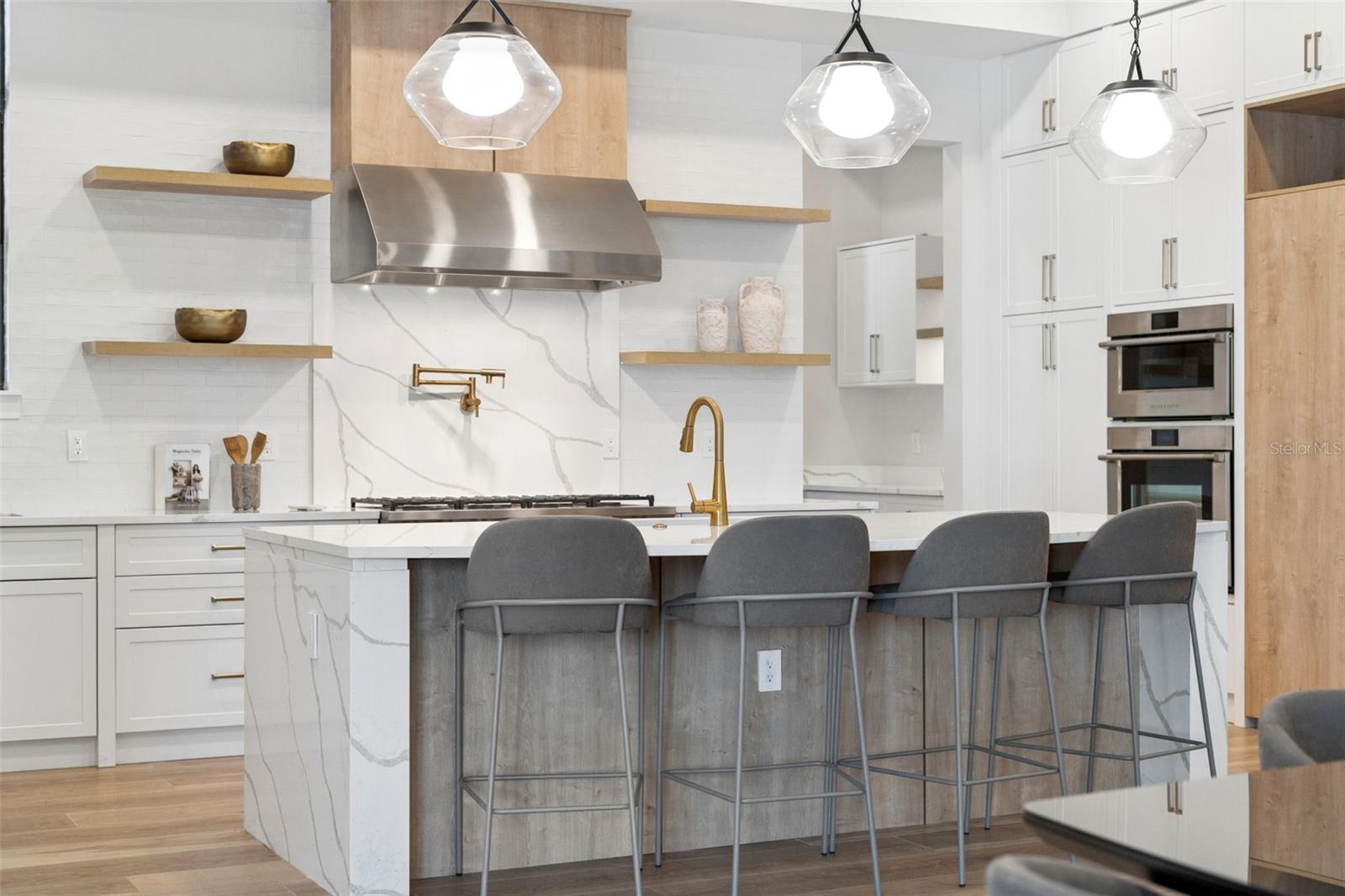 BELLA COLLINA ADD - Residential