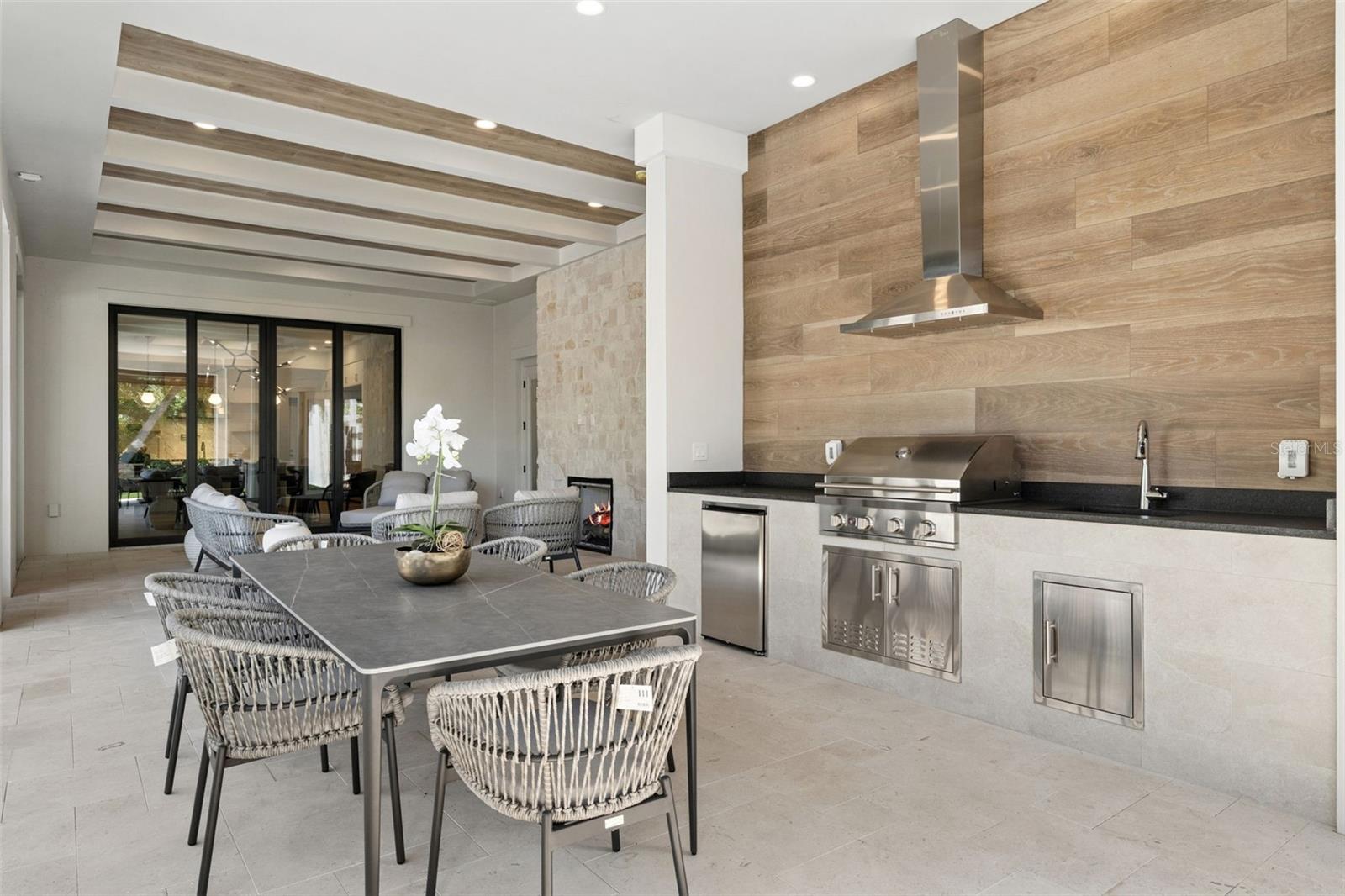 BELLA COLLINA ADD - Residential