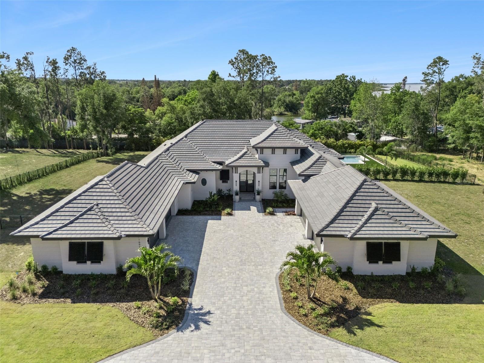 BELLA COLLINA ADD - Residential