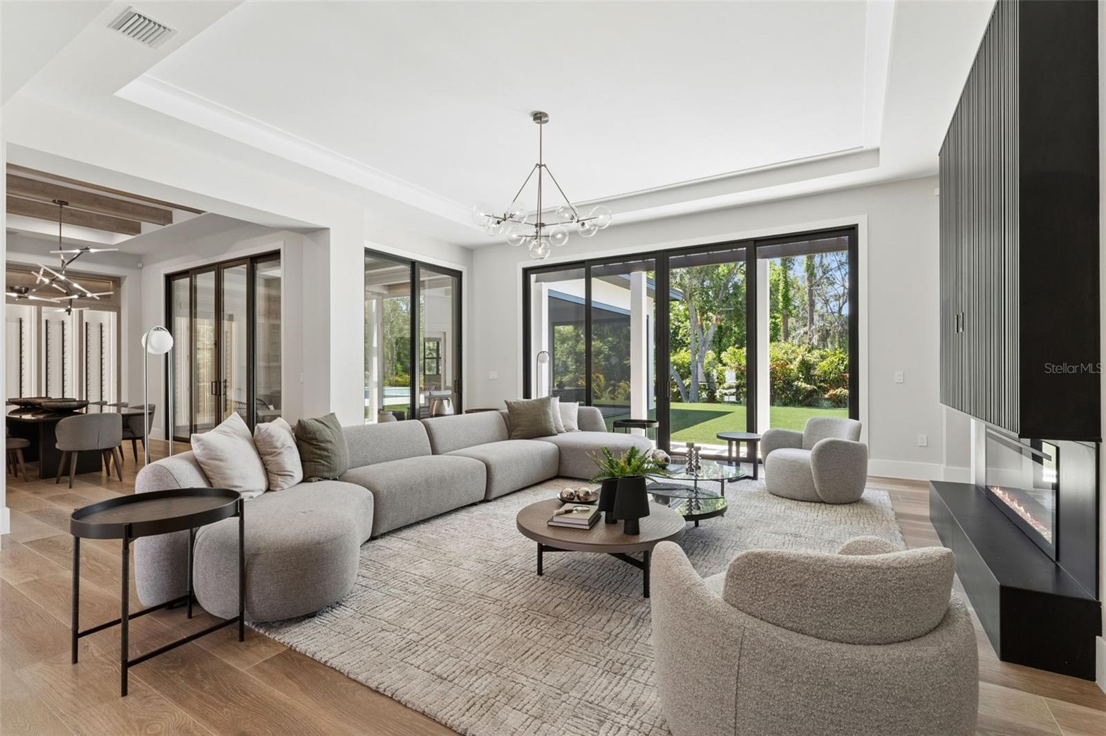 BELLA COLLINA ADD - Residential