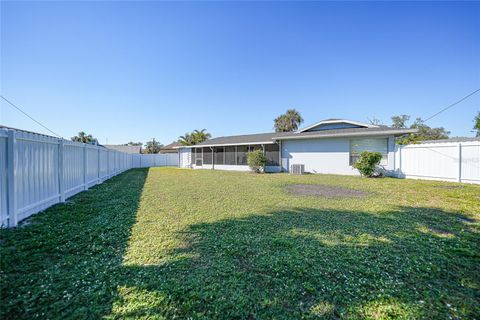 A home in PORT CHARLOTTE