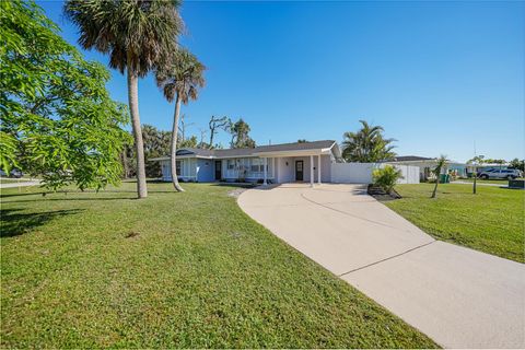 A home in PORT CHARLOTTE