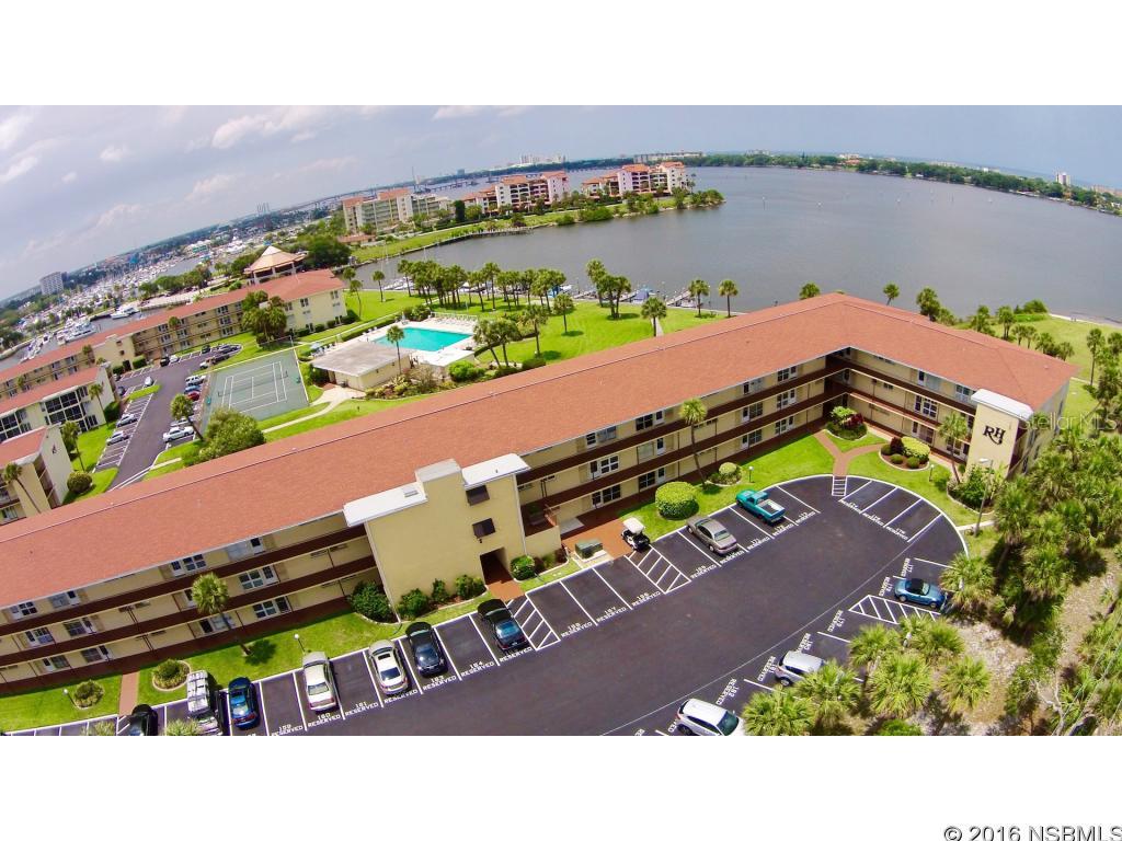 River House - Residential