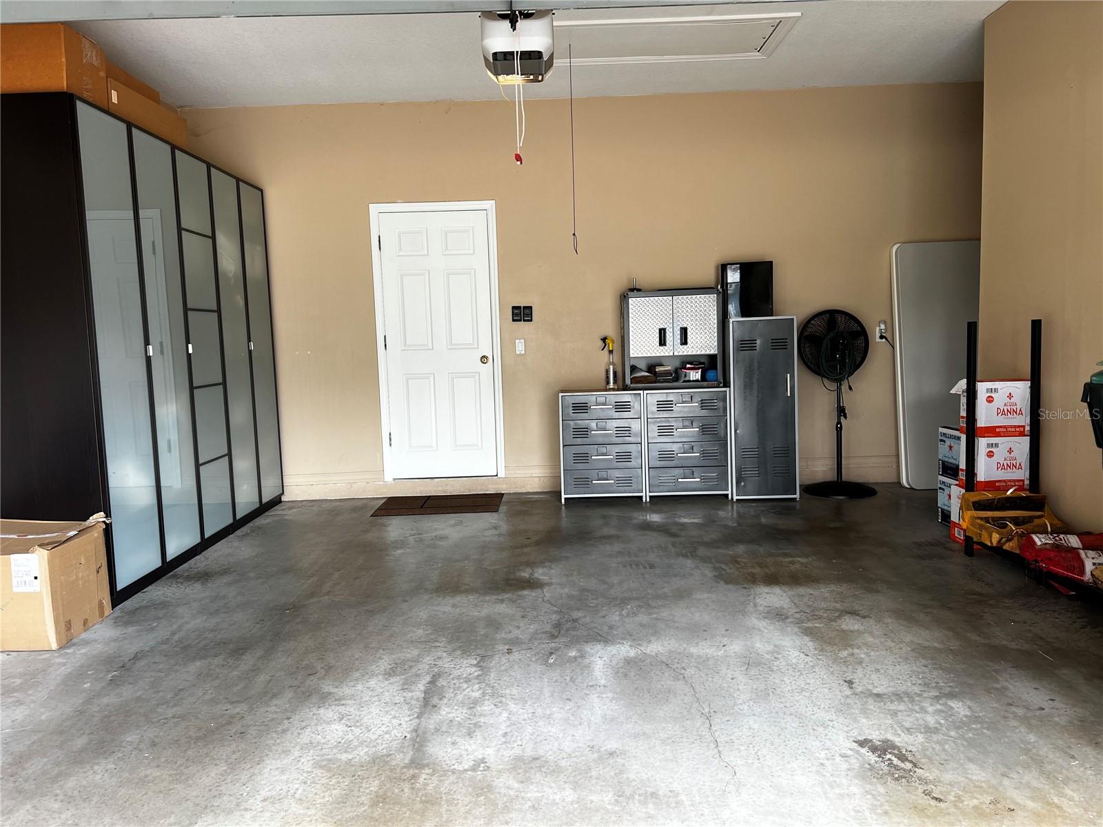 HUNTERS CREEK TR 515 PH 01 & - Residential