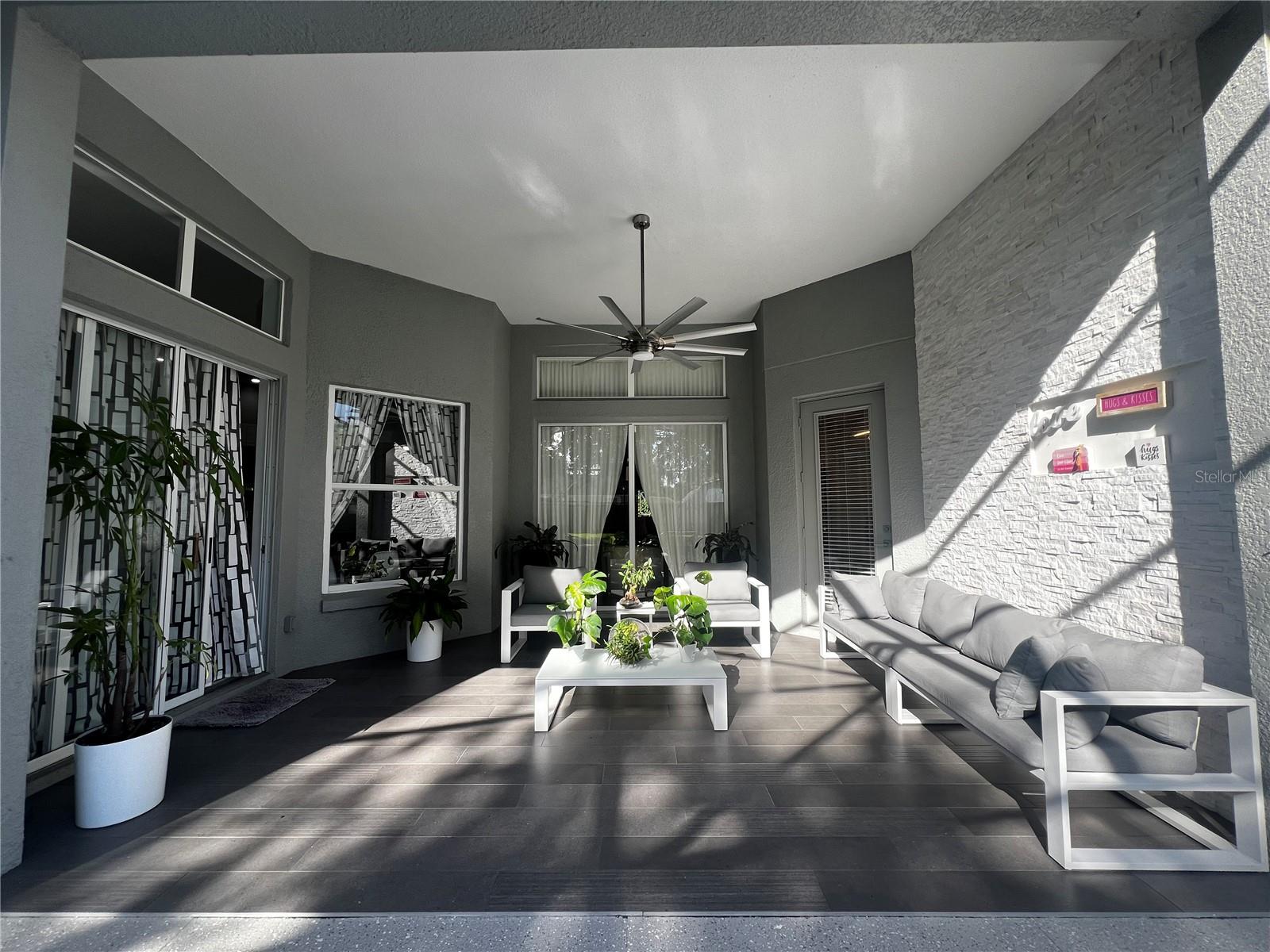 HUNTERS CREEK TR 515 PH 01 & - Residential