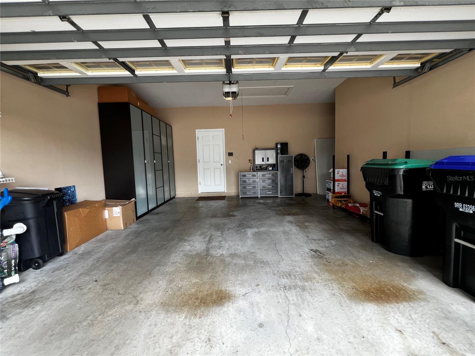 HUNTERS CREEK TR 515 PH 01 & - Residential