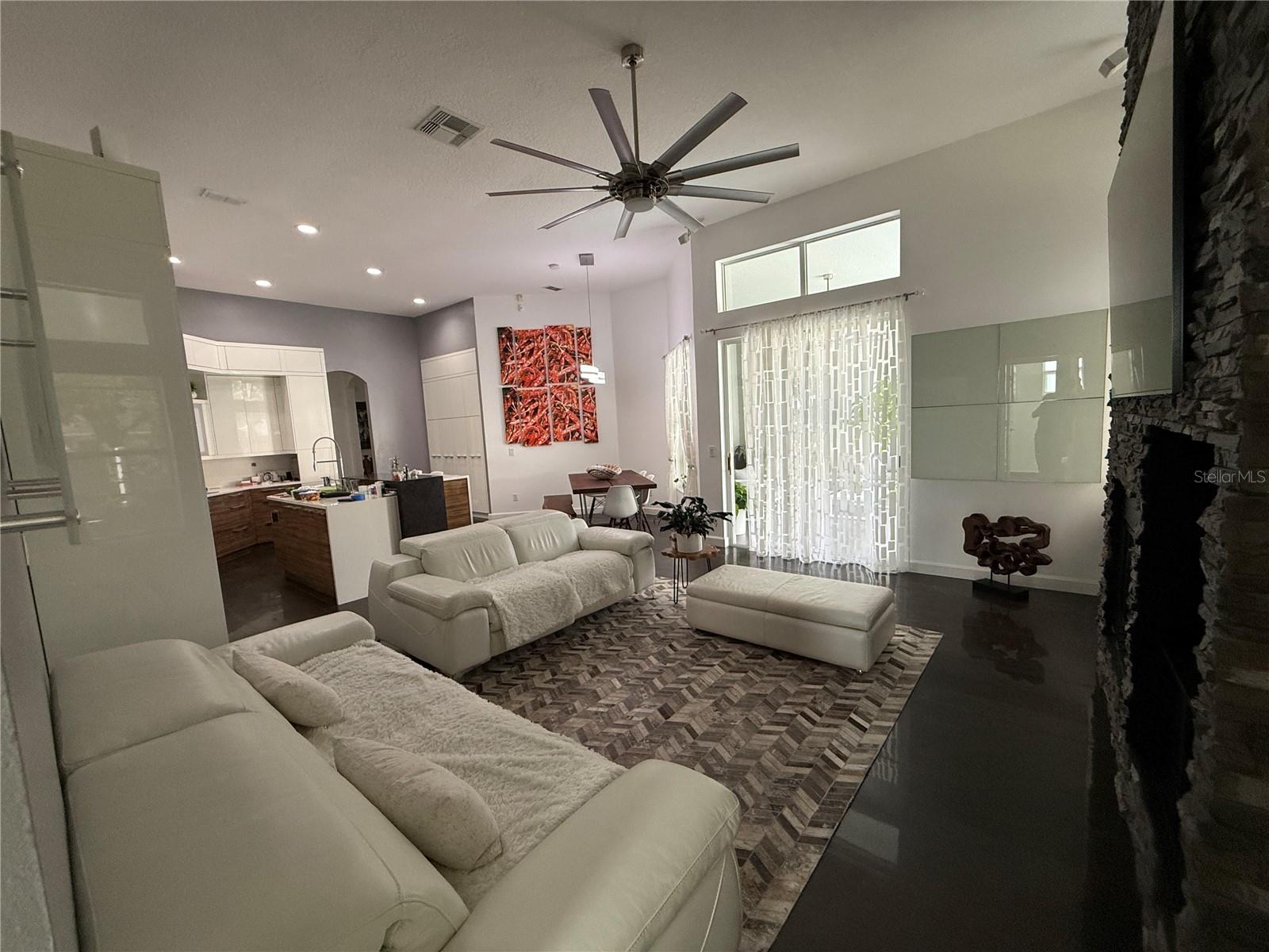 HUNTERS CREEK TR 515 PH 01 & - Residential