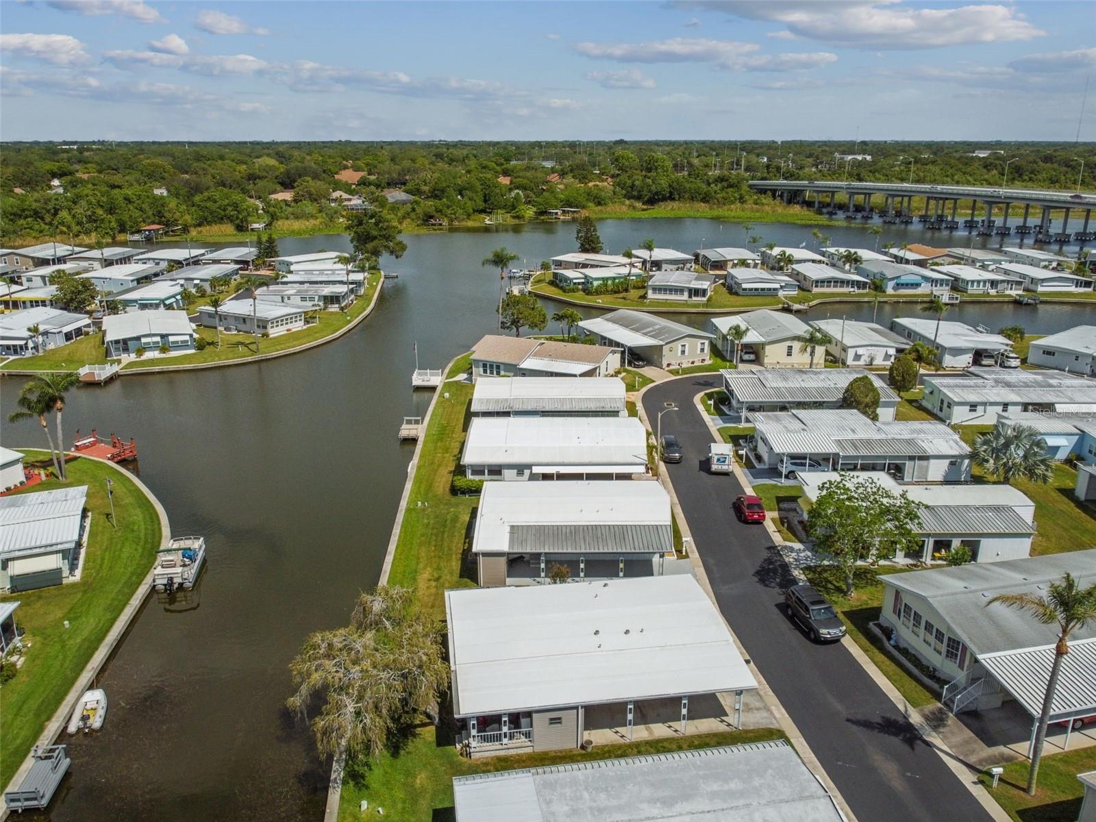 HOLIDAY SHORES MOBILE PARK UNREC - Residential