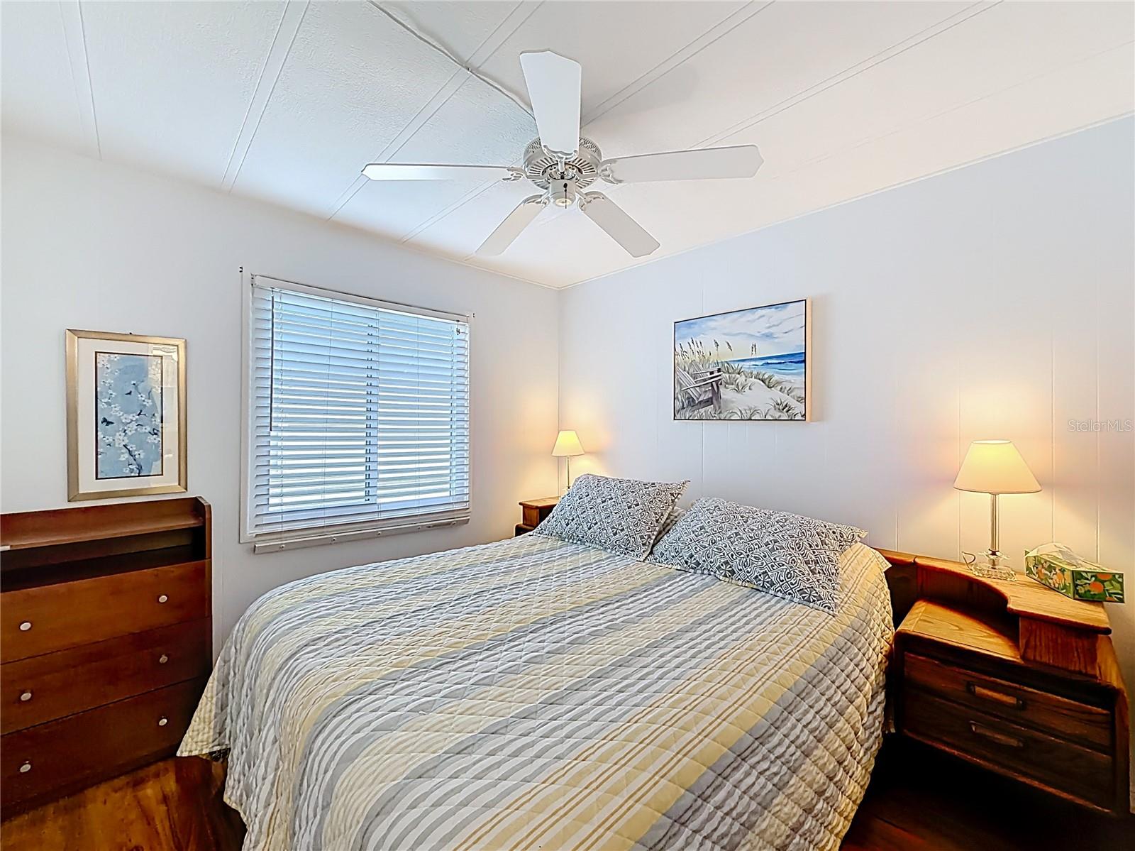 HOLIDAY SHORES MOBILE PARK UNREC - Residential