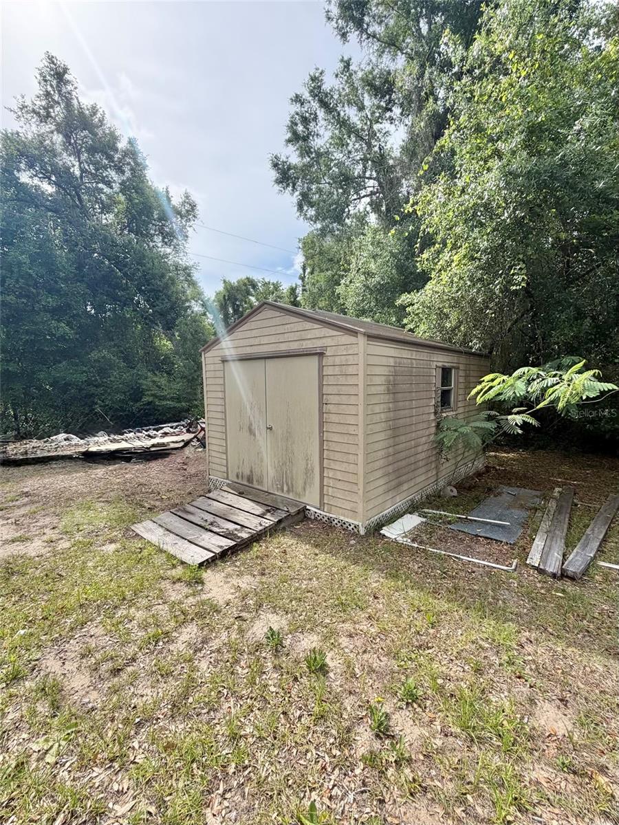 PINE LAKE - Residential