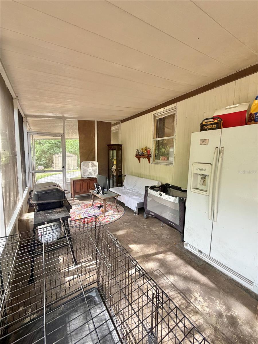 PINE LAKE - Residential