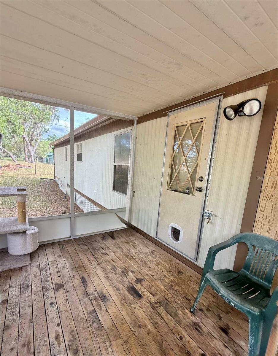 PINE LAKE - Residential