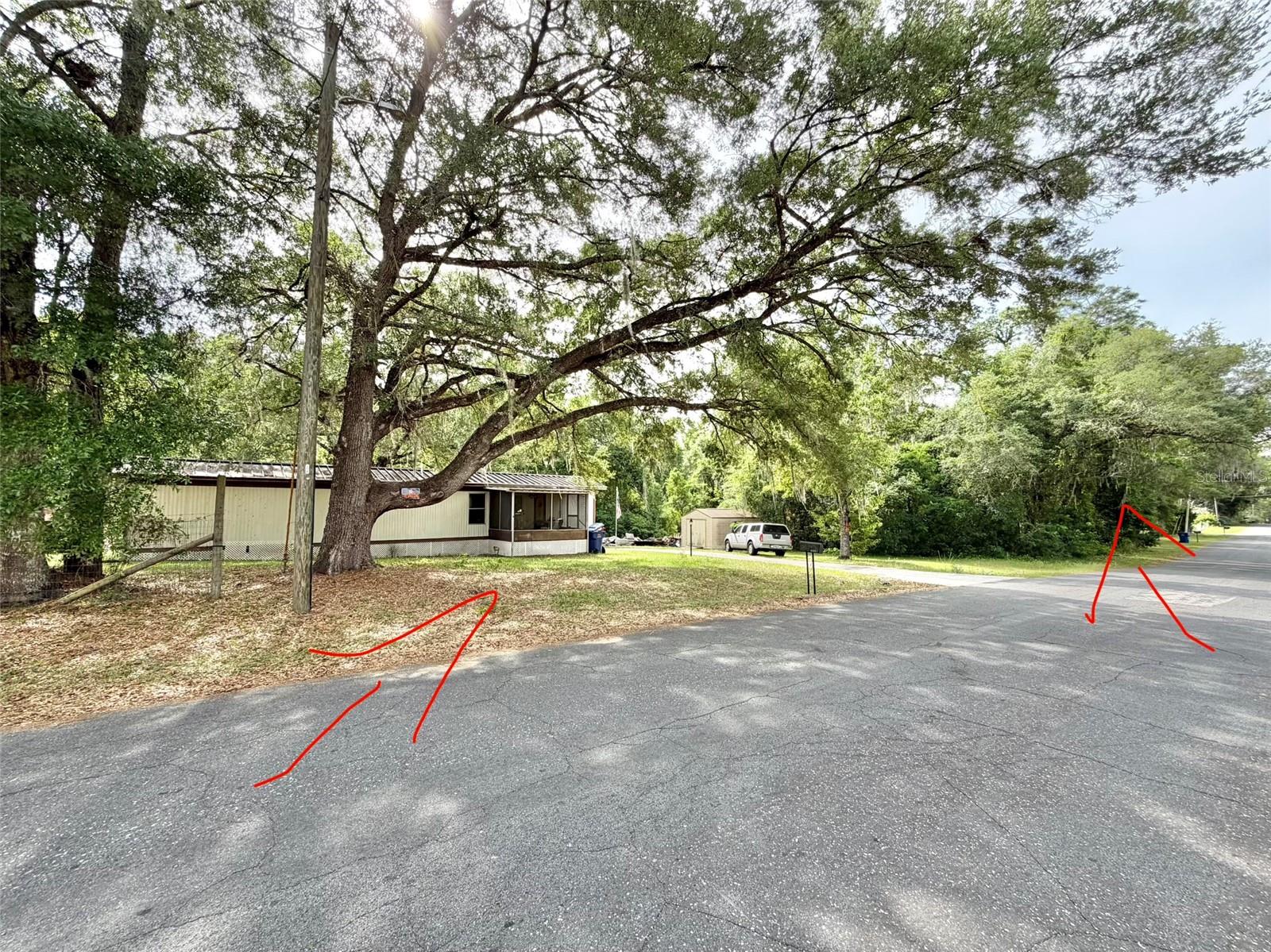 PINE LAKE - Residential