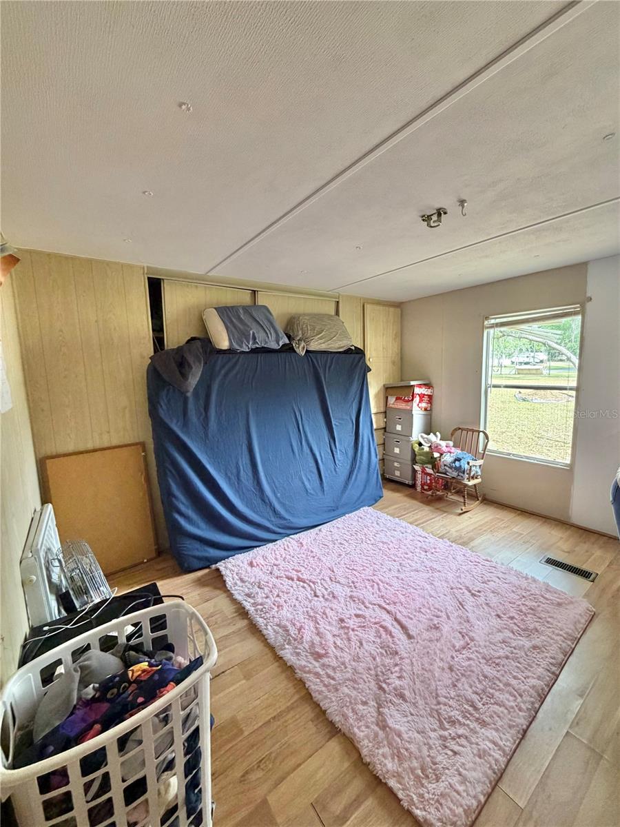 PINE LAKE - Residential