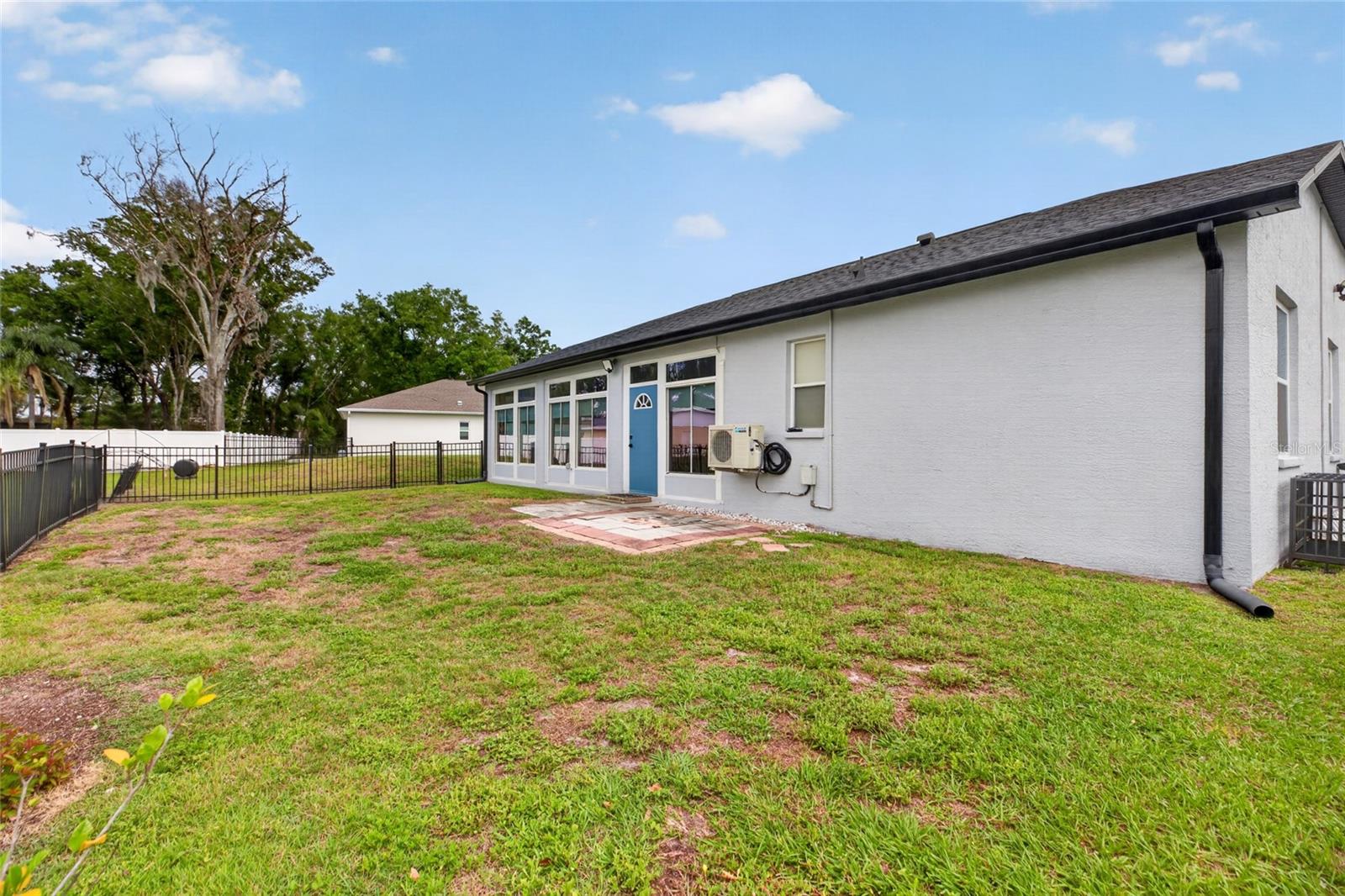 LAKE PADGETT ESTATES - Residential