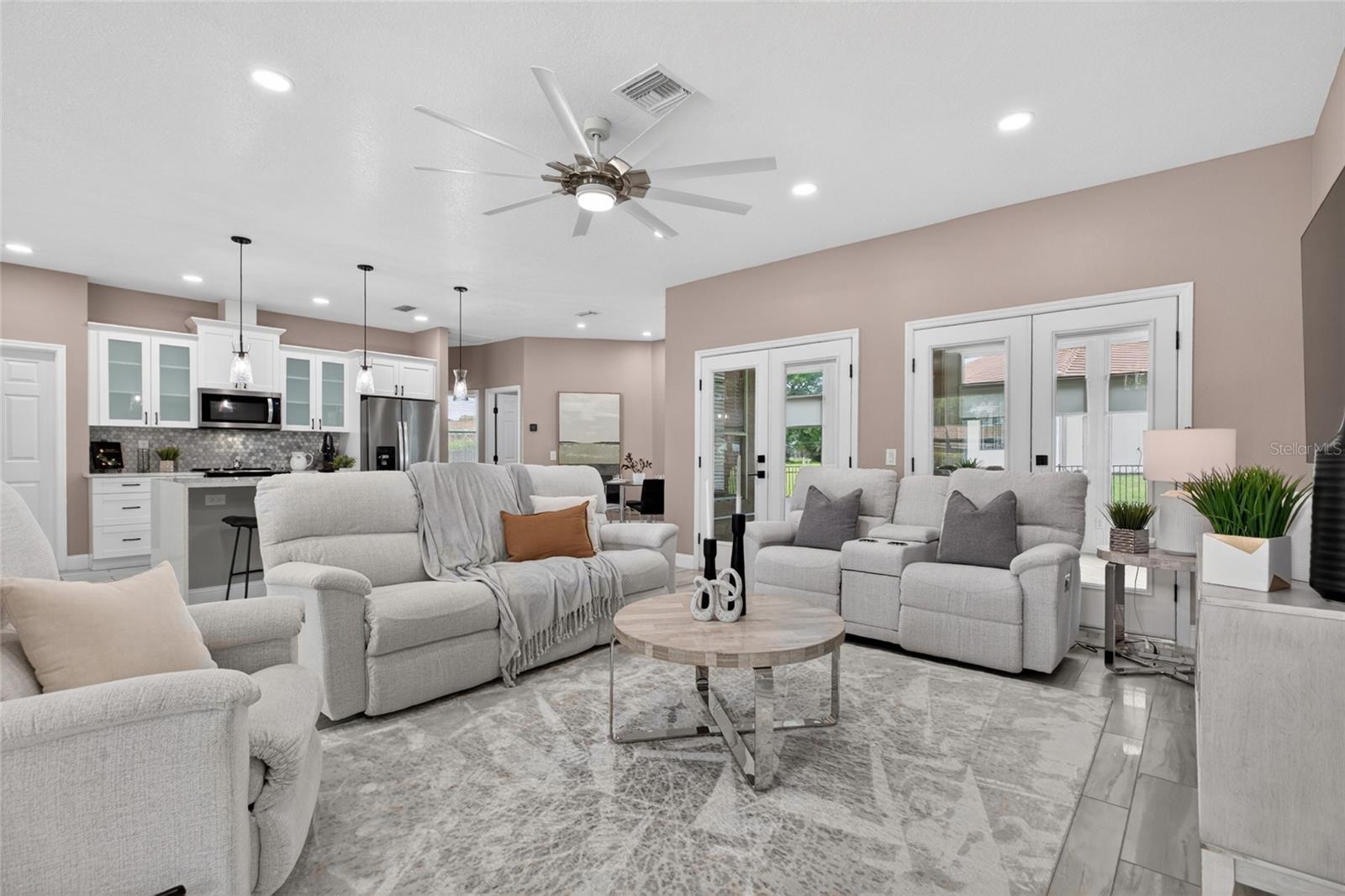 LAKE PADGETT ESTATES - Residential