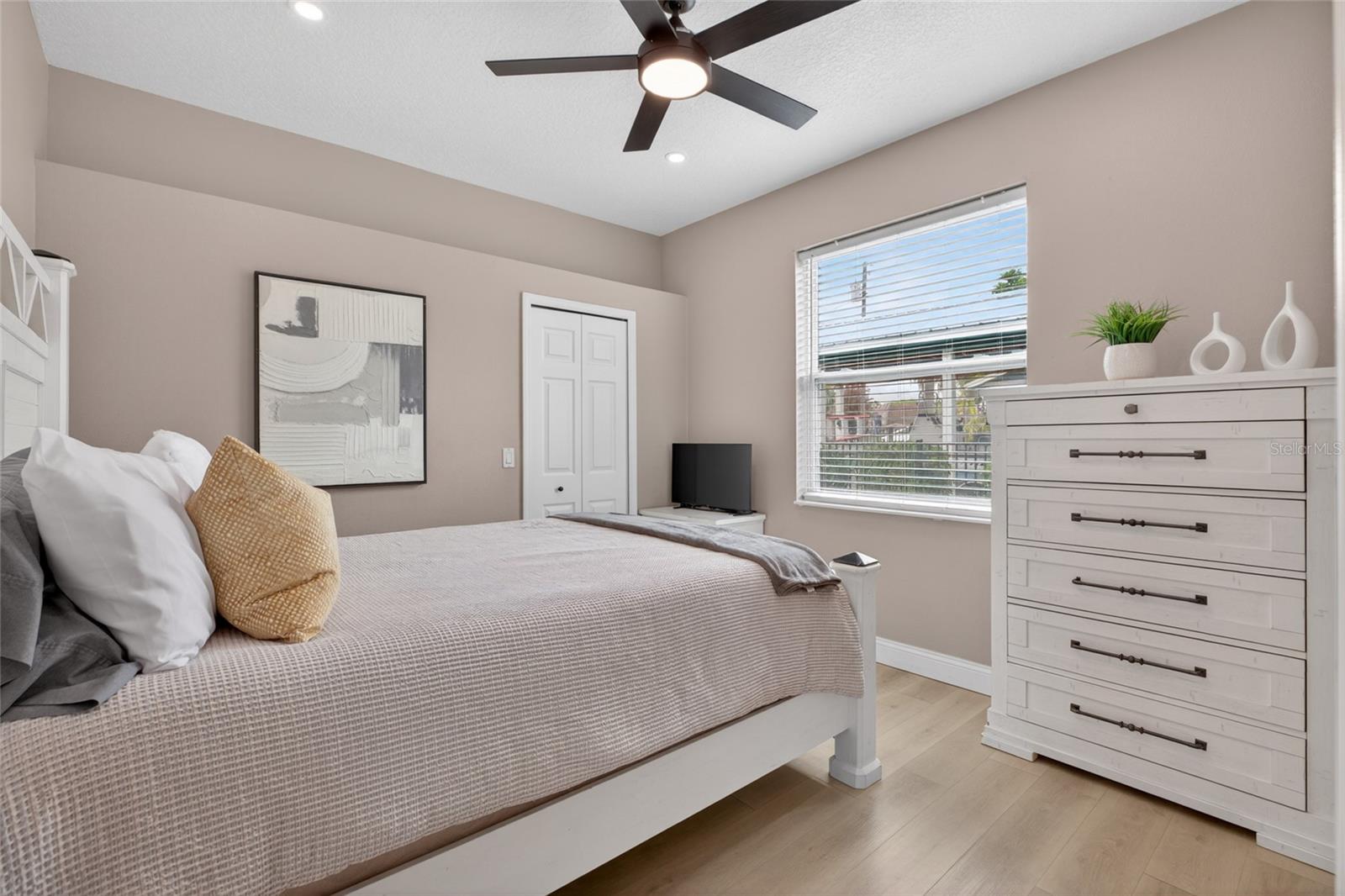 LAKE PADGETT ESTATES - Residential