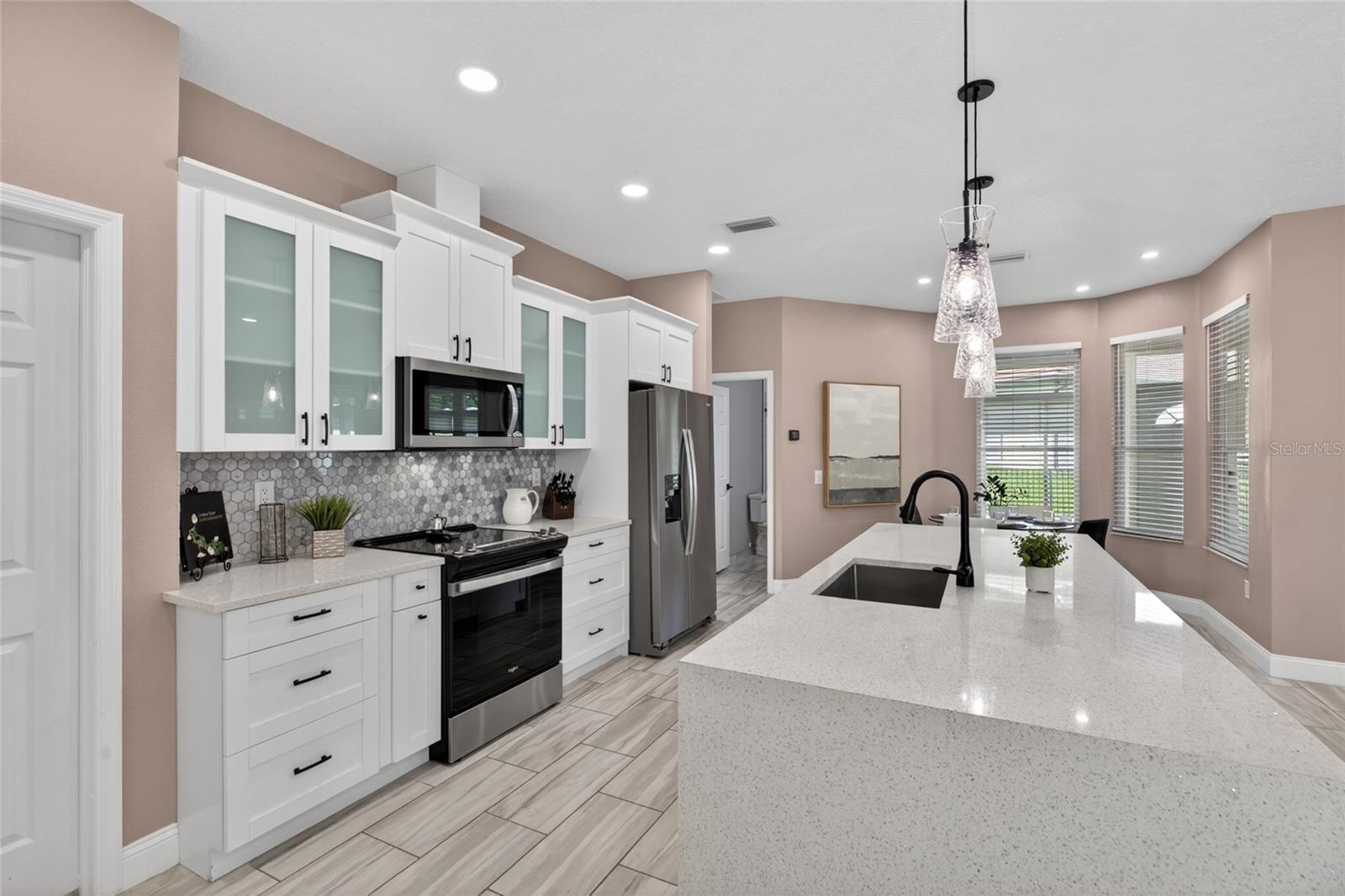 LAKE PADGETT ESTATES - Residential