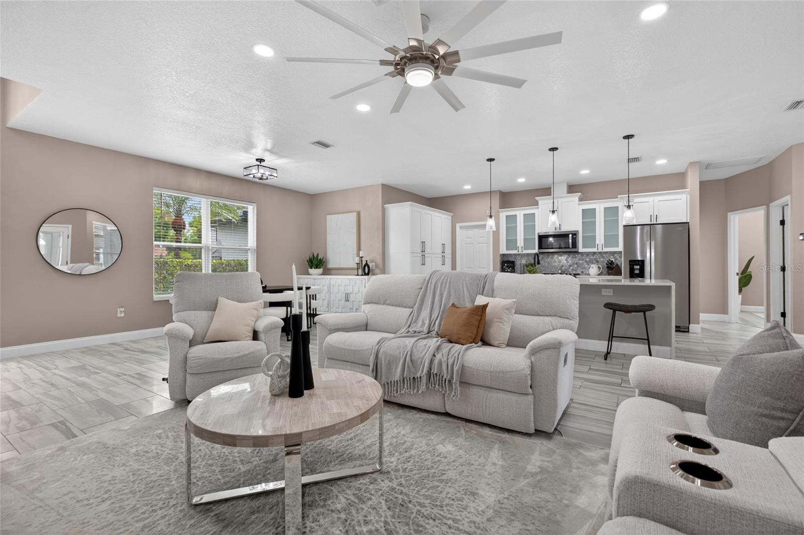 LAKE PADGETT ESTATES - Residential