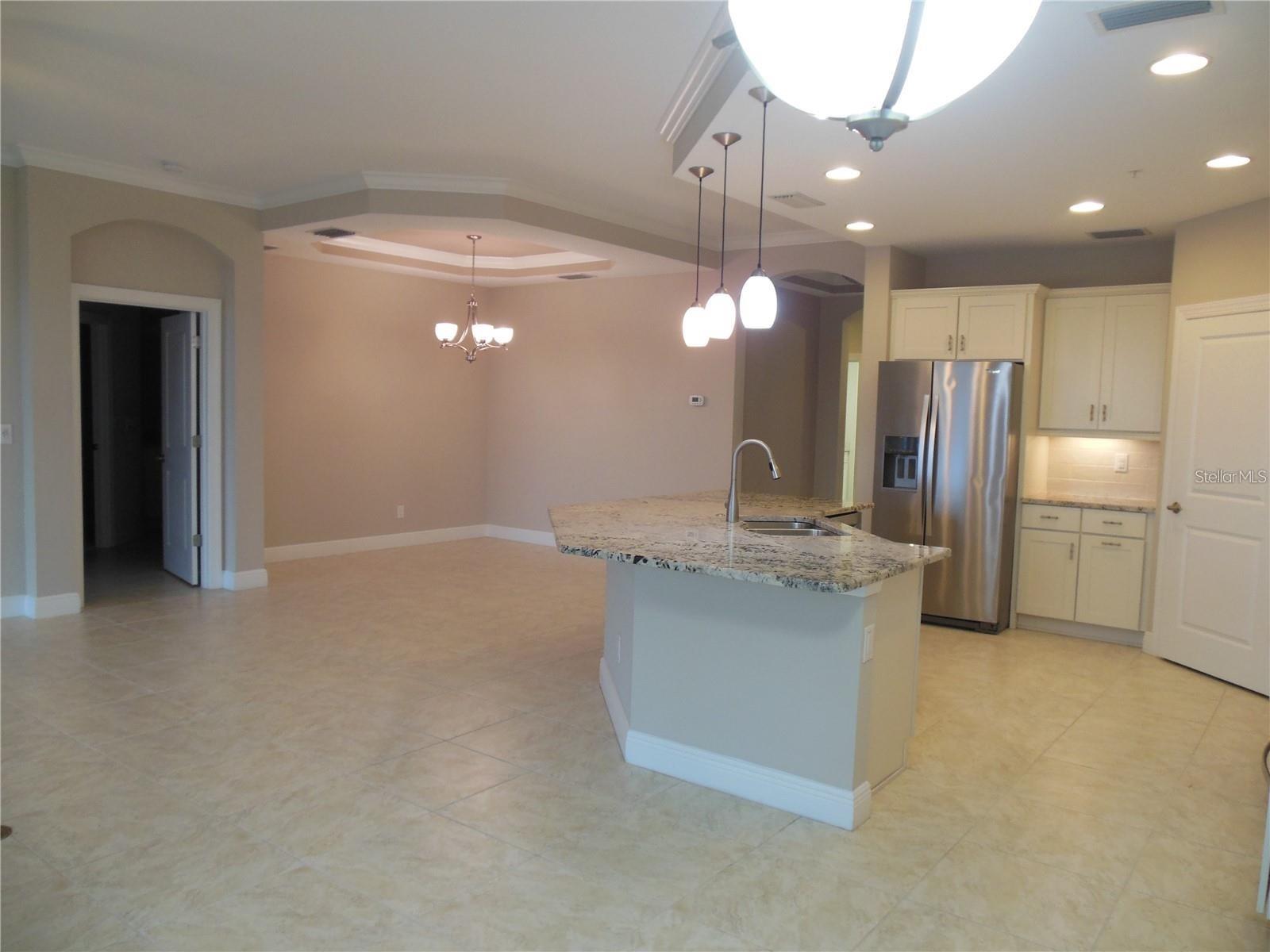 RIVERSIDE AT TIDEWATER PRESERVE 3RD AMD - Residential Lease