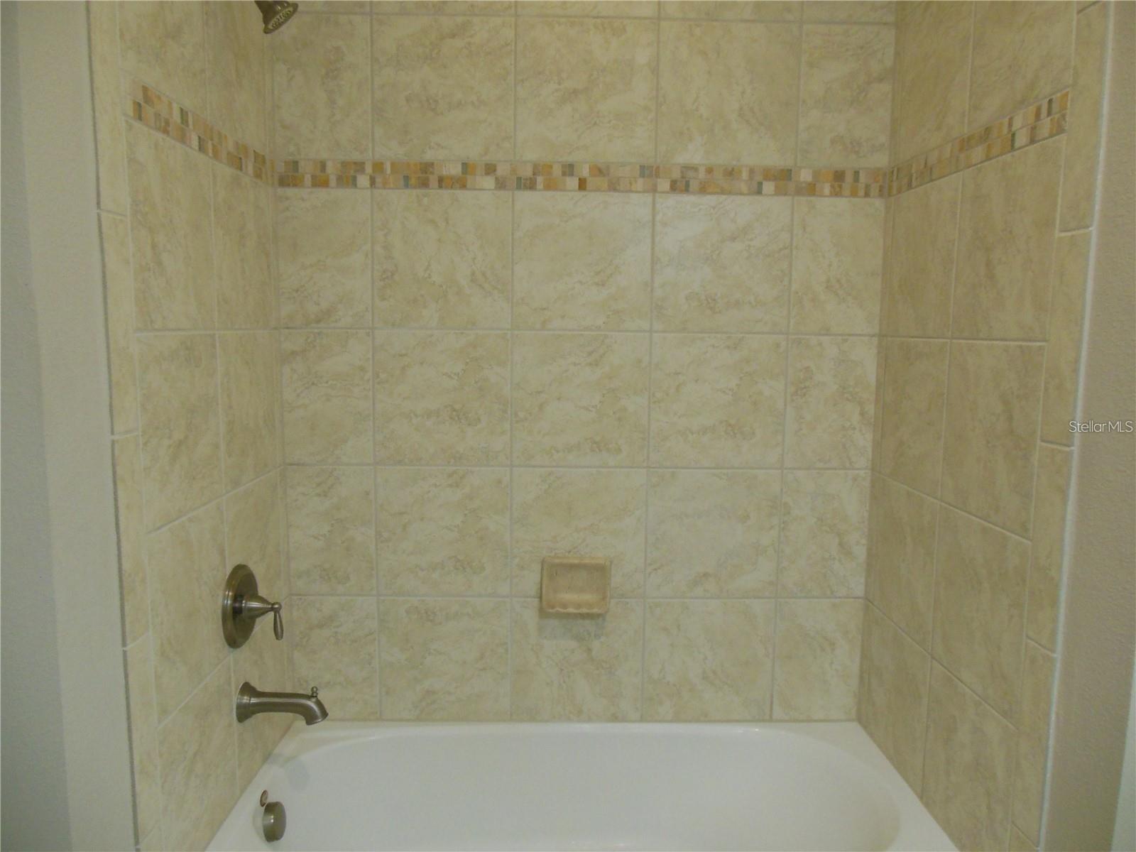 RIVERSIDE AT TIDEWATER PRESERVE 3RD AMD - Residential Lease