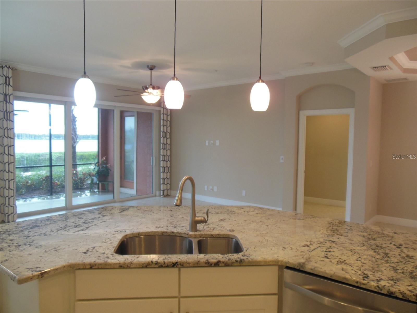 RIVERSIDE AT TIDEWATER PRESERVE 3RD AMD - Residential Lease