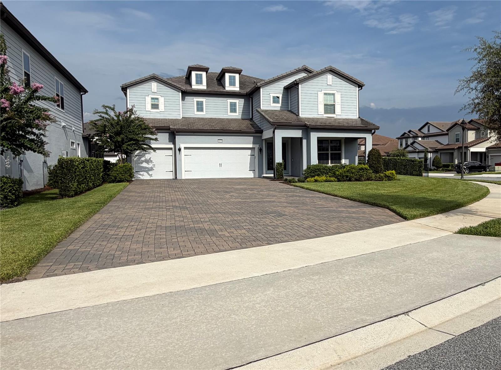 8024 LEAF GROVE CIRCLE CIRCLE