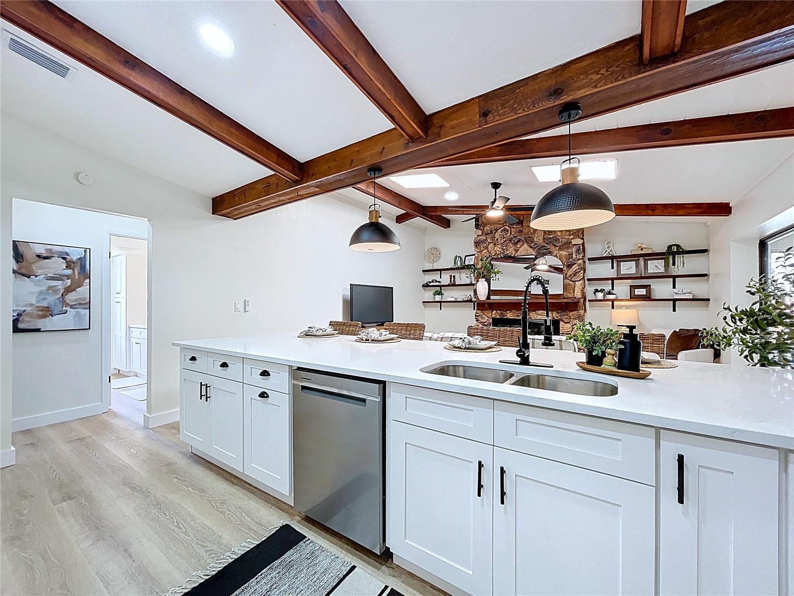 BARDMOOR GOLF VIEW ESTATE 4TH ADD - Residential