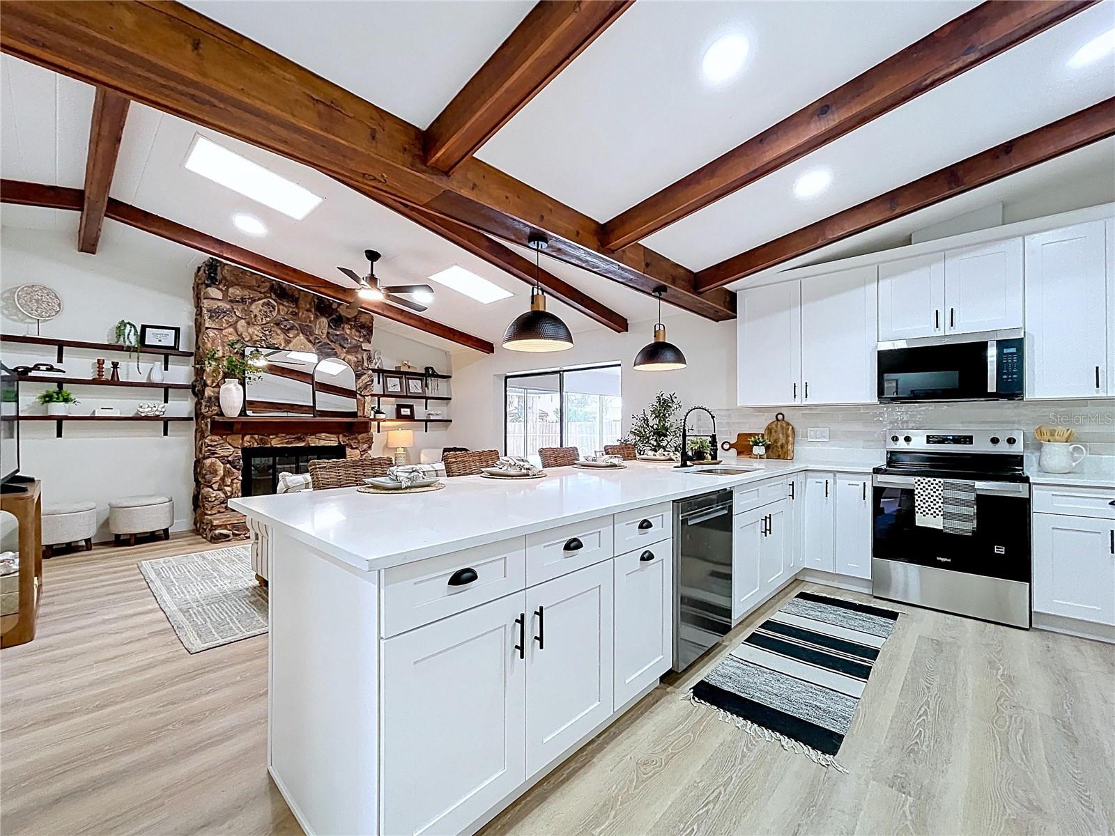 BARDMOOR GOLF VIEW ESTATE 4TH ADD - Residential