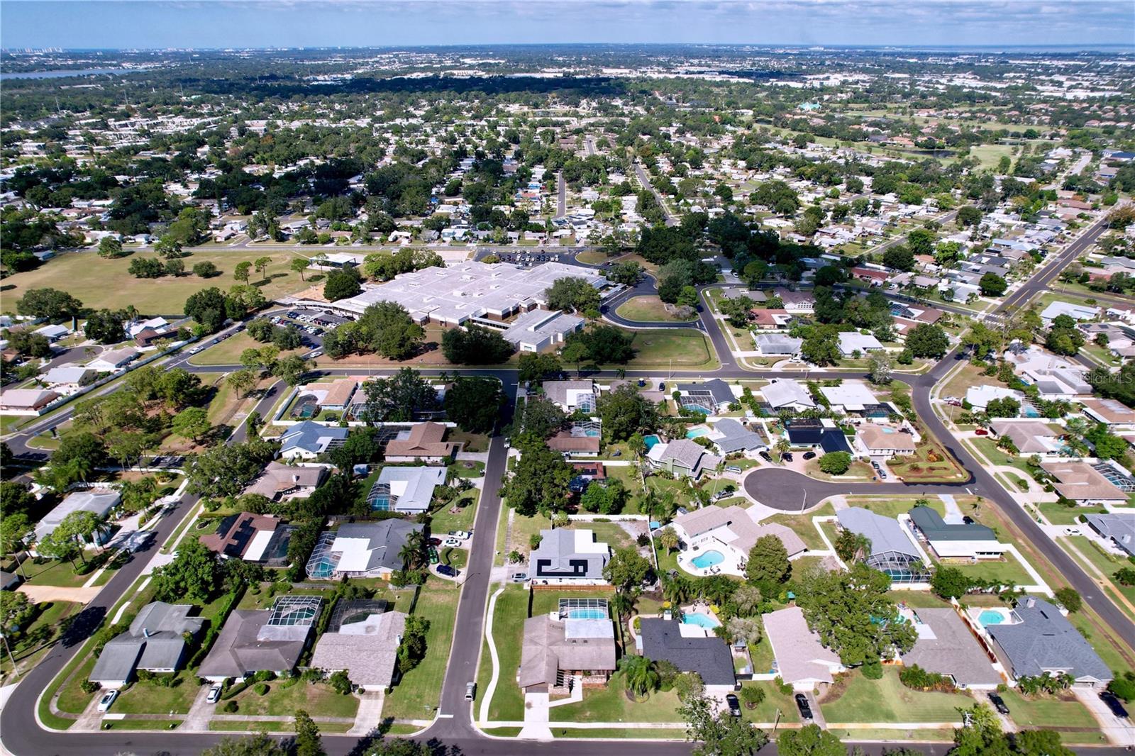 BARDMOOR GOLF VIEW ESTATE 4TH ADD - Residential