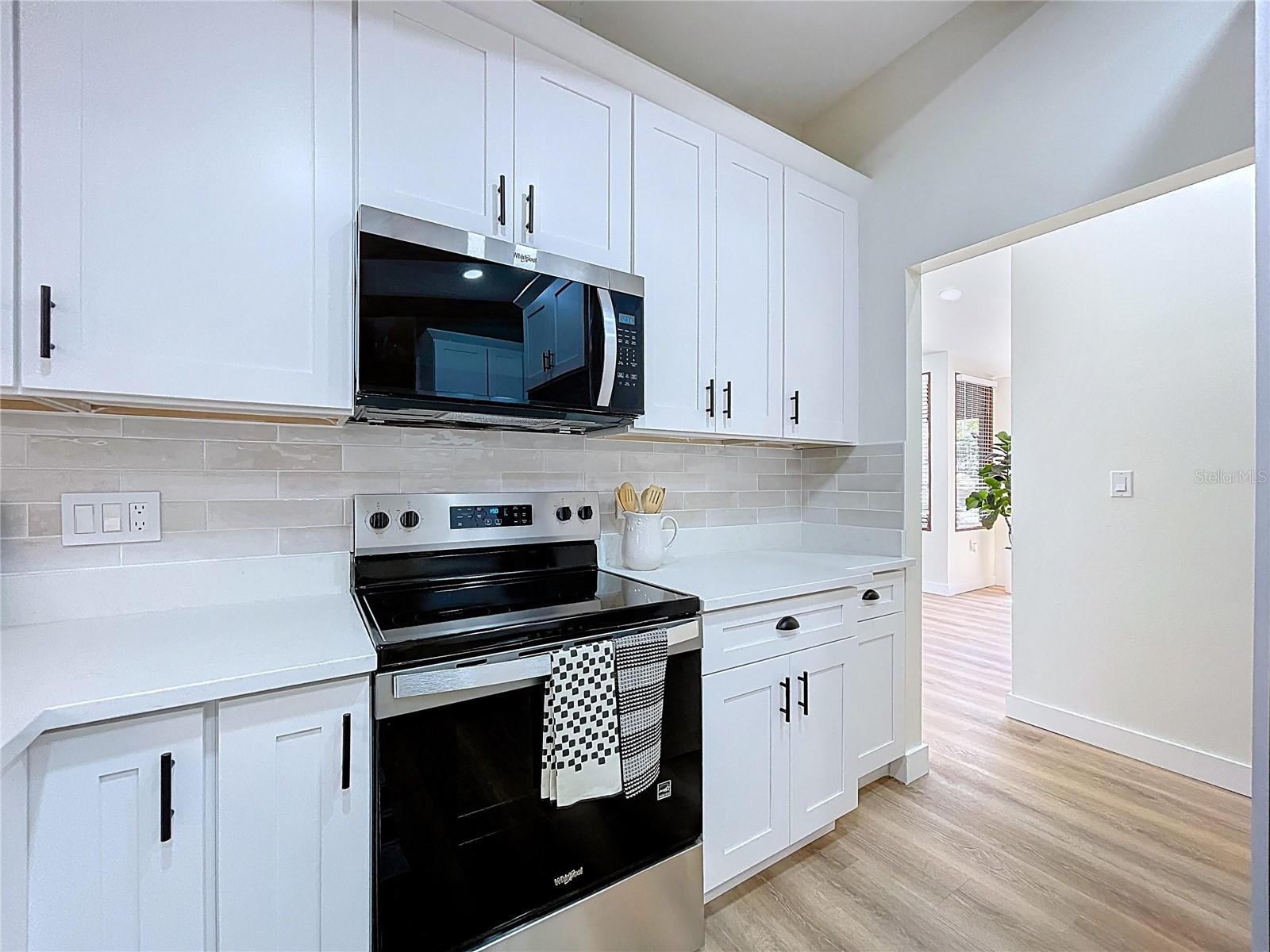 BARDMOOR GOLF VIEW ESTATE 4TH ADD - Residential