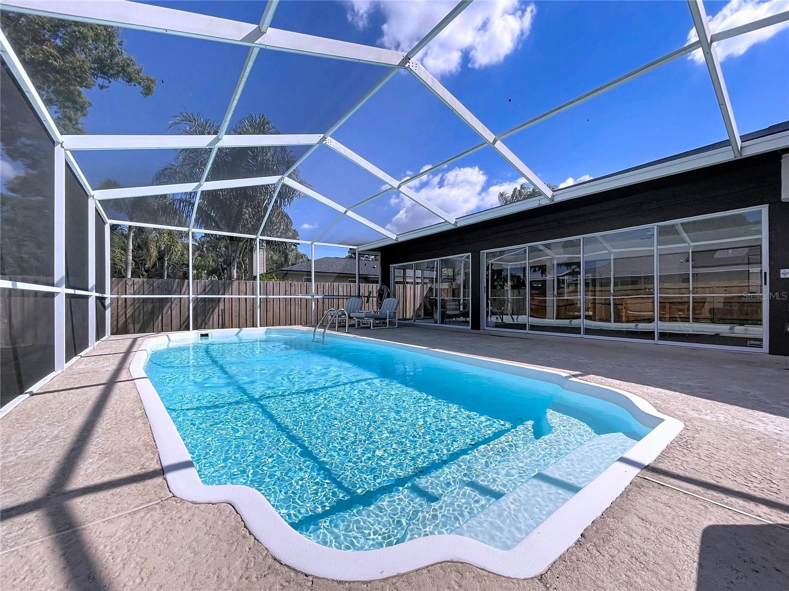 BARDMOOR GOLF VIEW ESTATE 4TH ADD - Residential