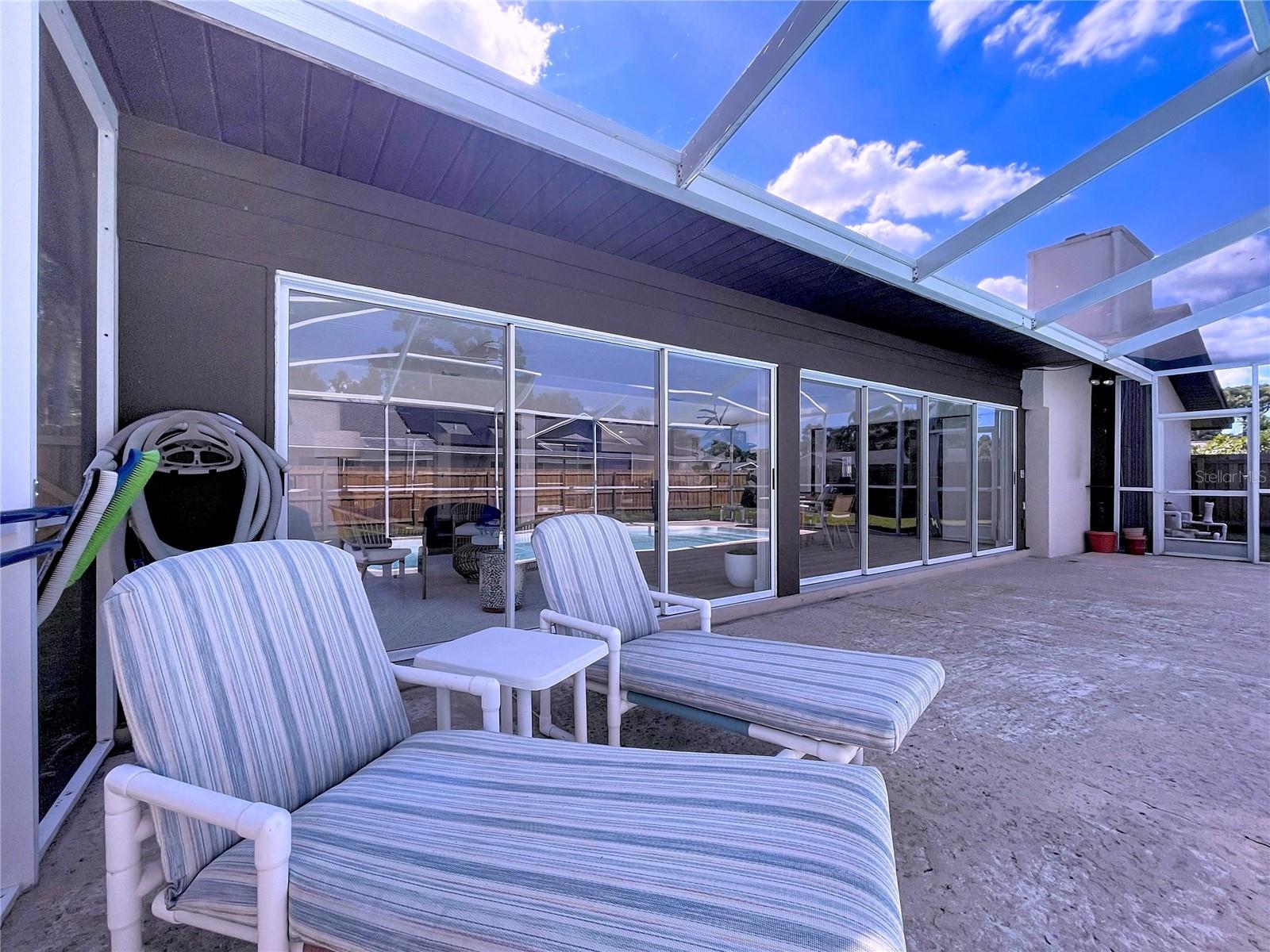 BARDMOOR GOLF VIEW ESTATE 4TH ADD - Residential