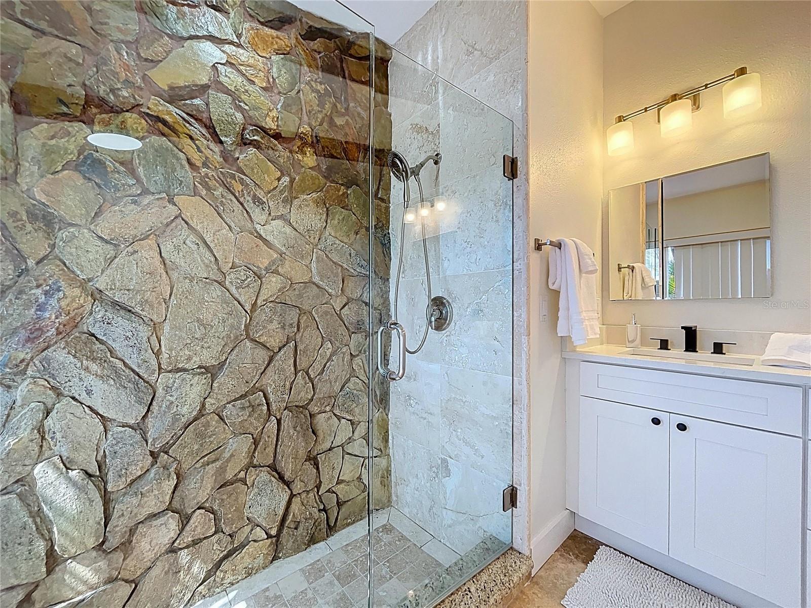 BARDMOOR GOLF VIEW ESTATE 4TH ADD - Residential