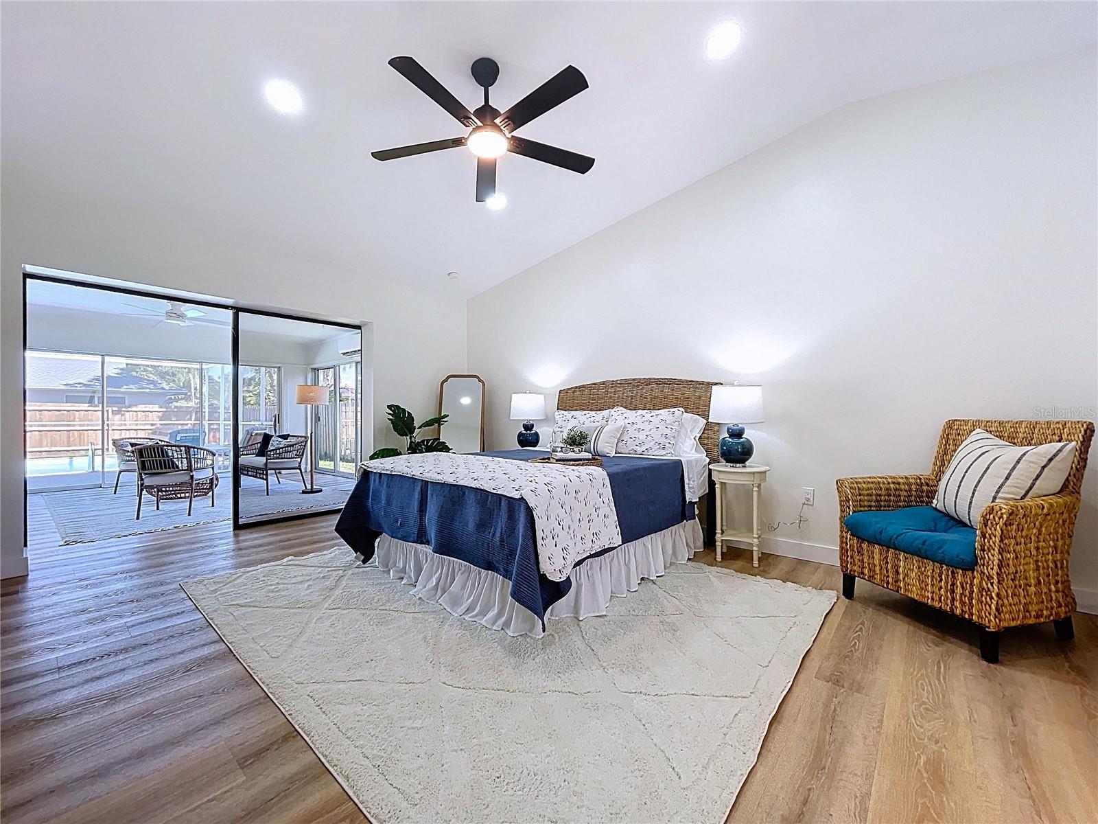 BARDMOOR GOLF VIEW ESTATE 4TH ADD - Residential