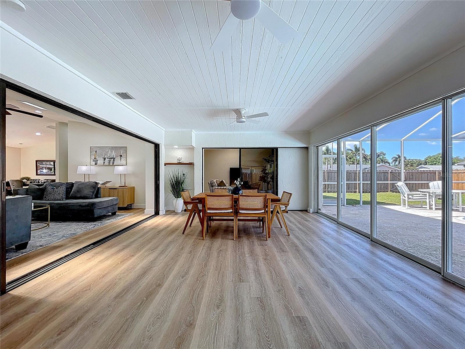 BARDMOOR GOLF VIEW ESTATE 4TH ADD - Residential