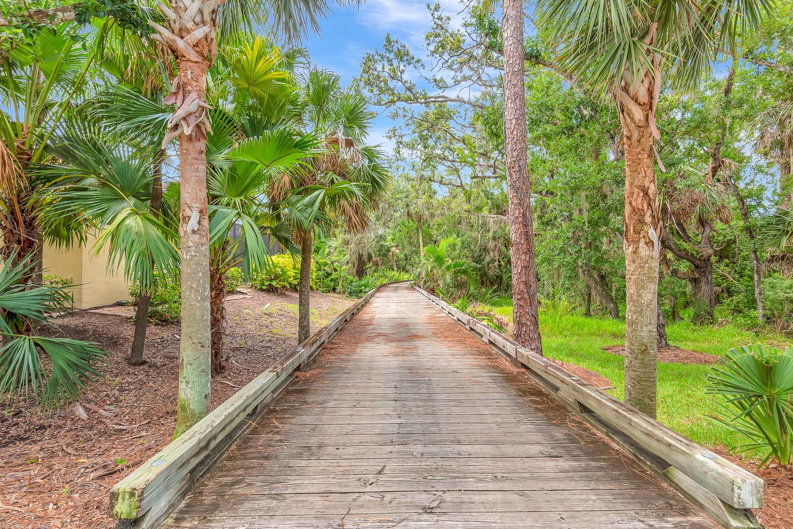 LAKEWOOD RANCH - Residential