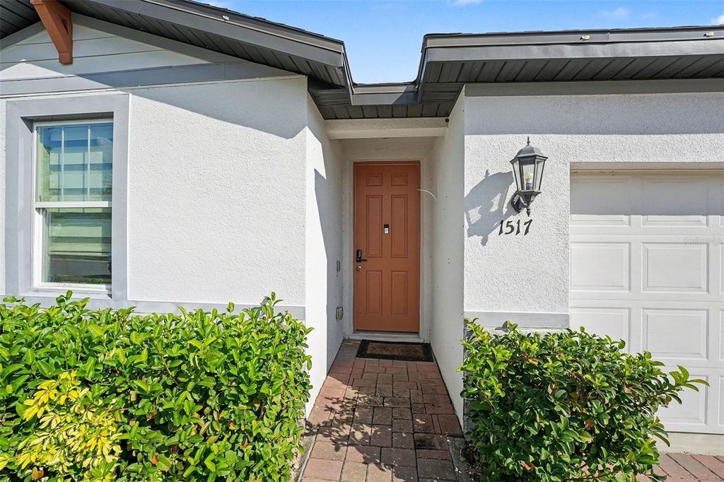 Photo of 1517 Congaree Street, Davenport, FL 33837 (MLS # O6375120)