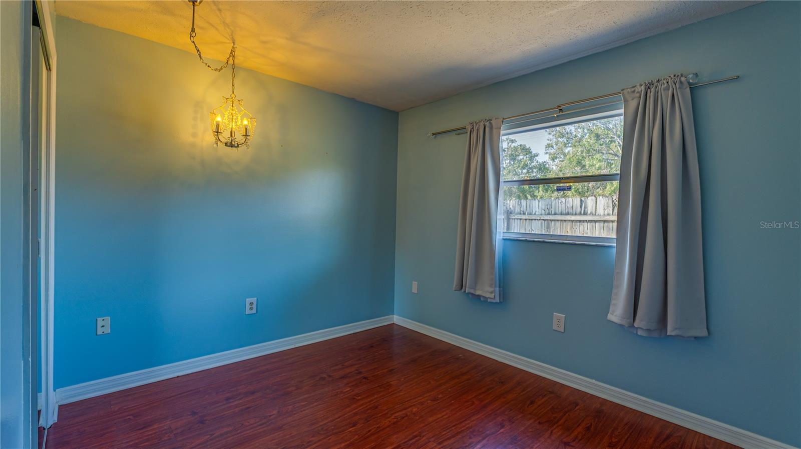 SOUTHWOOD HILLS UNIT 05 - Residential