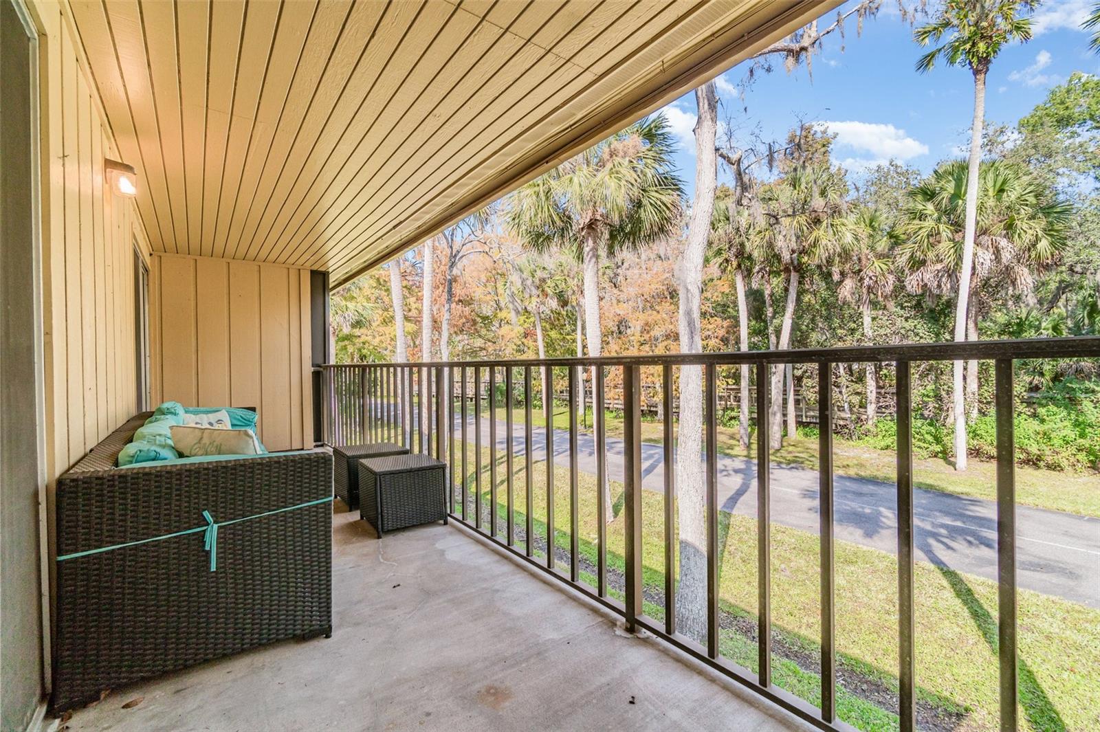 LAKESIDE CONDO APTS - Residential