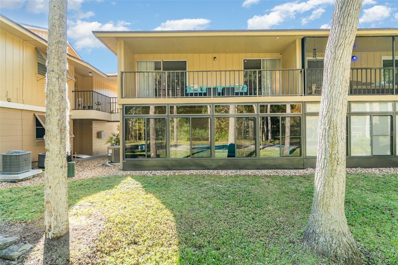 LAKESIDE CONDO APTS - Residential