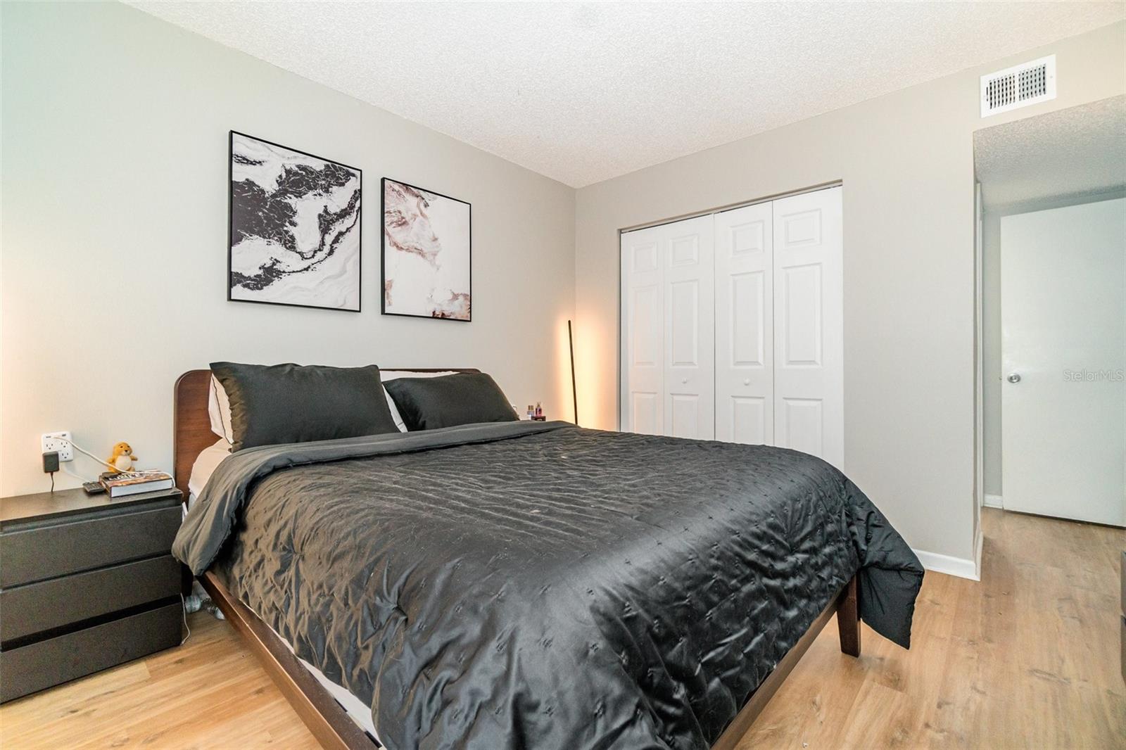 LAKESIDE CONDO APTS - Residential